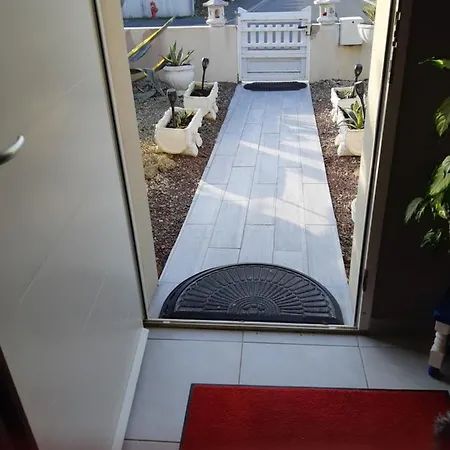 Deux Au Pavillon Ou Il Fait Bon Vivre * Tonnay-Charente