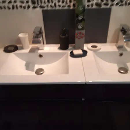 Deux Au Pavillon Ou Il Fait Bon Vivre Séjour chez l'habitant *